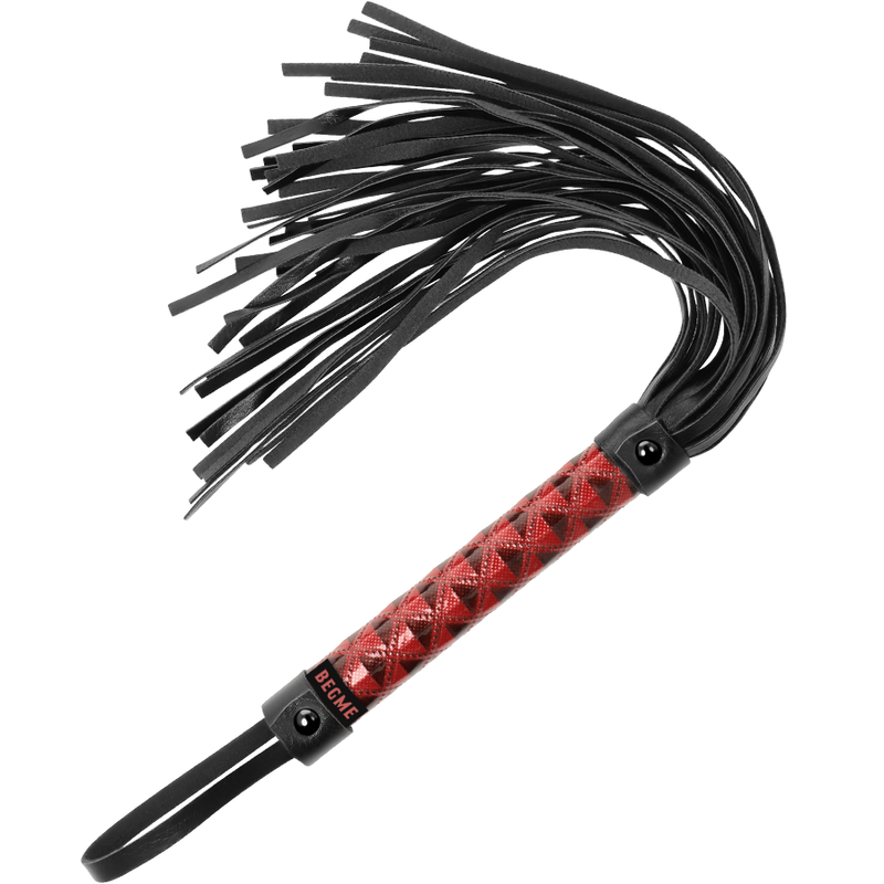 BEGME – FLOGGER EN CUIR VÉGAN ÉDITION ROUGE