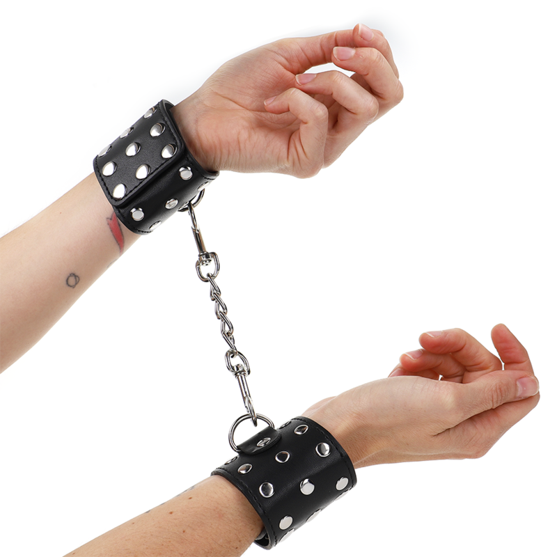 KINK – APPAREILS DE RETENUE POIGNETS AVEC FERMETURE PRESSION PLEINE DE RIVETS NOIR AJUSTABLE 19-24 CM X 5,5 CM