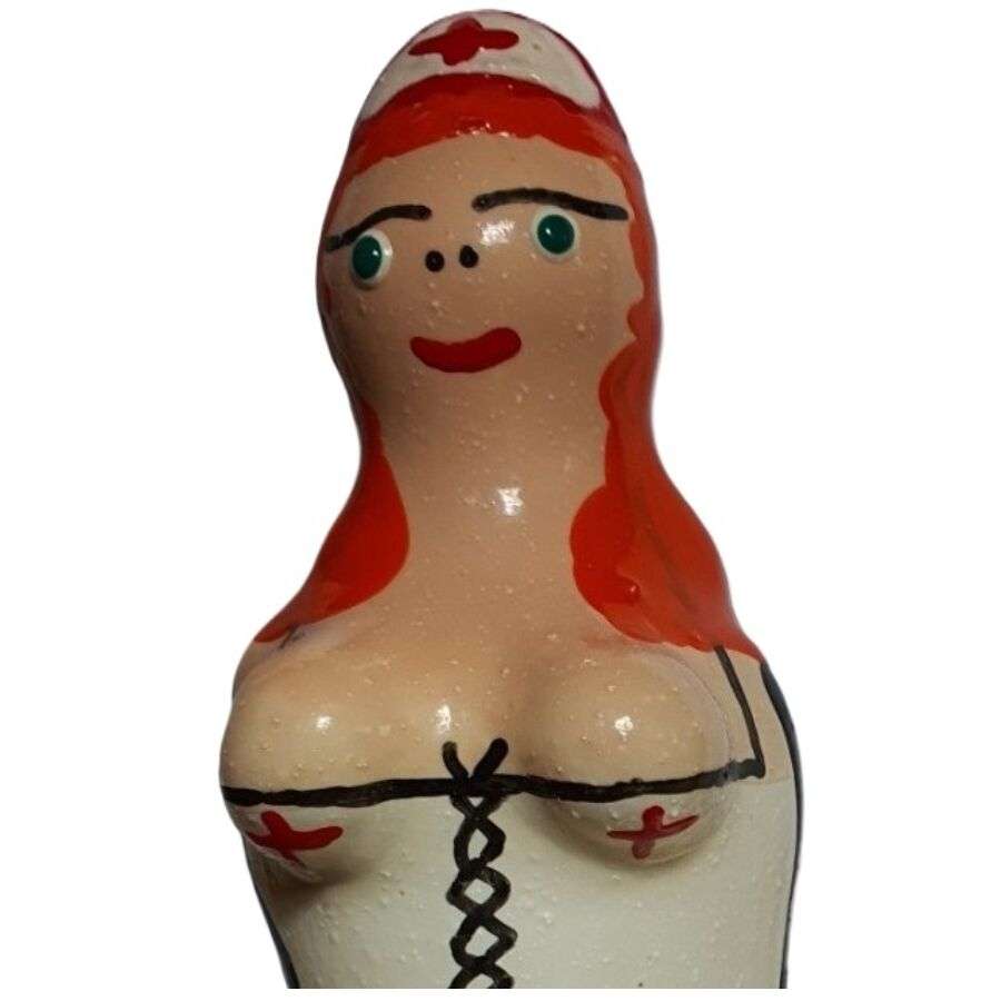CONDOMERIE – PRÉSERVATIFS FANTAISIE PEINTS À LA MAIN INFIRMIÈRE ROUSSE