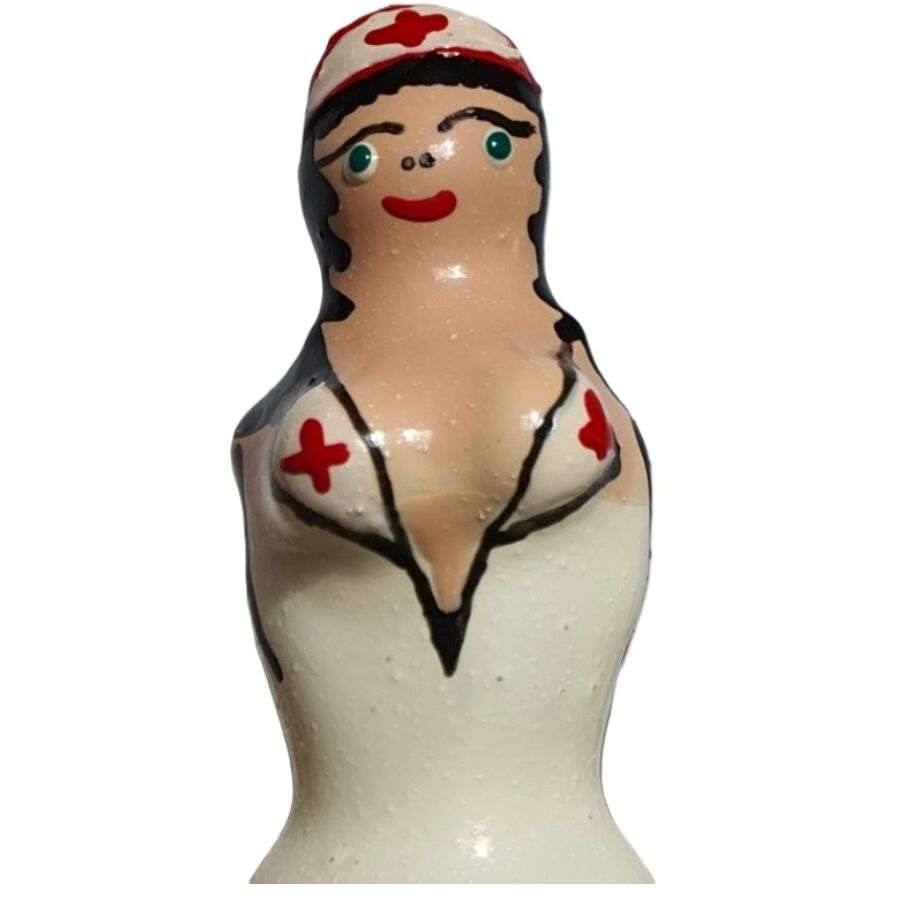 CONDOMERIE – PRÉSERVATIFS FANTAISIE PEINTS À LA MAIN INFIRMIÈRE BLONDE