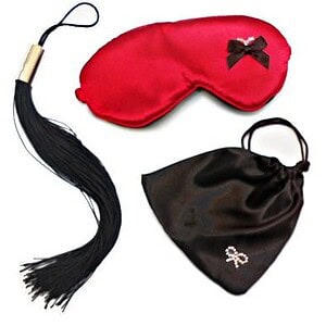 INEDIT – KIT DE FOUET DOMINATRIX