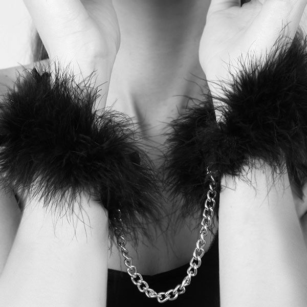 BIJOUX – ZA ZA ZU MENOTTES PLUME